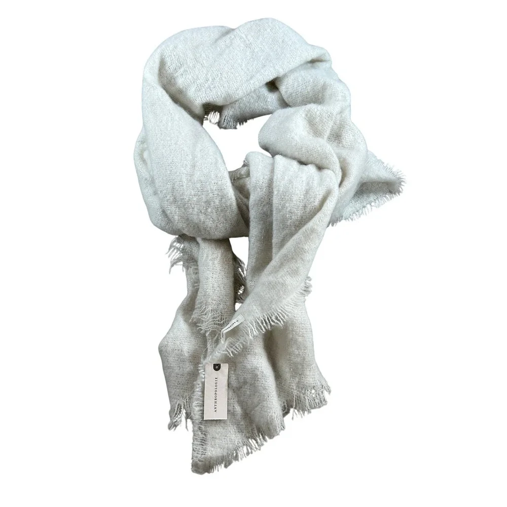 Anthropologie Grey Gris Soft Frayed Eyelash Fringe Blanket Scarf NWT 58530296